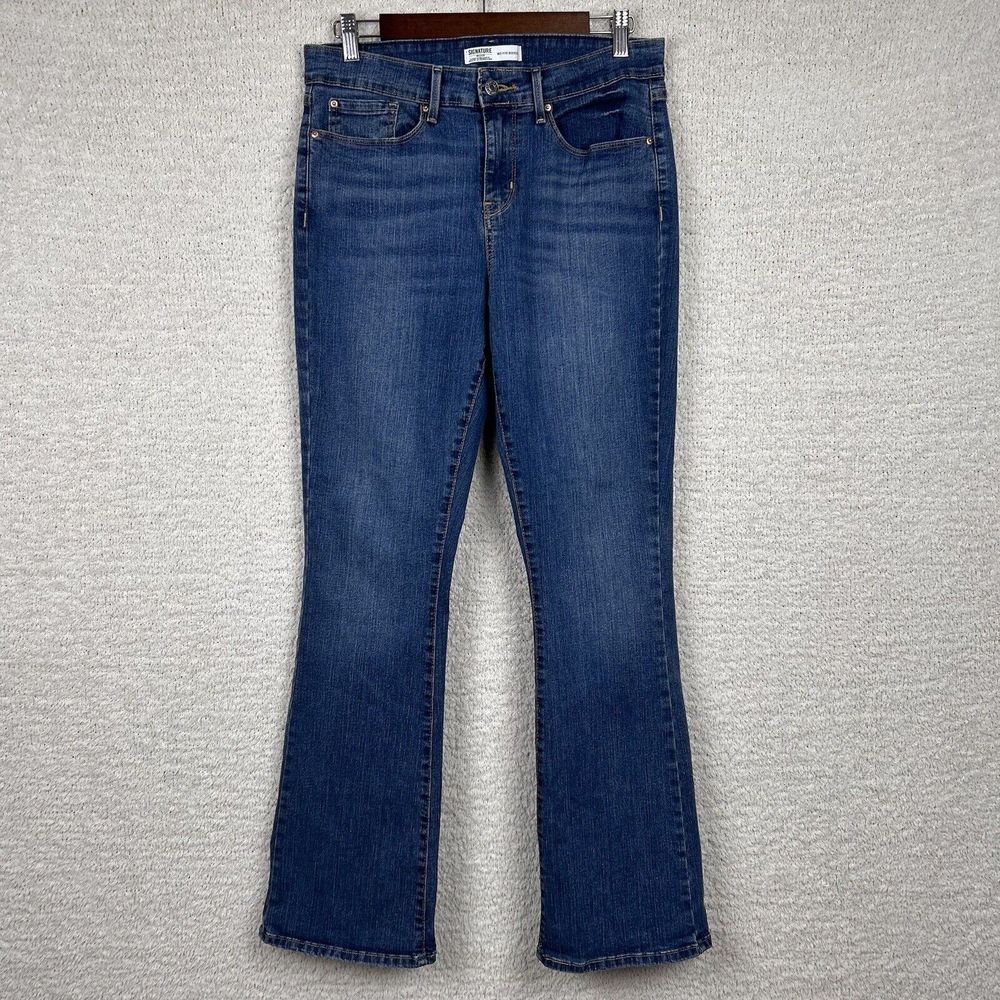 Levi Strauss Jeans Womens 10M Blue Denim Signature Stretch Mid Rise Bootcut Y2K